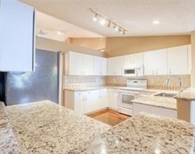 6310 Nw 58th Way - Photo Thumbnail 6