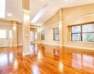 6310 Nw 58th Way - Photo Thumbnail 2