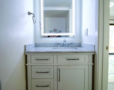 3810 Nw 23rd Court - Photo Thumbnail 22