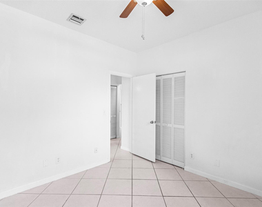 15250 Sw 49th Court - Photo Thumbnail 33