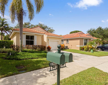 15250 Sw 49th Court - Photo Thumbnail 1