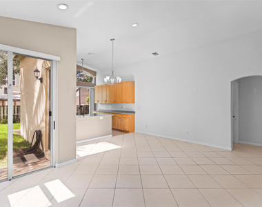 15250 Sw 49th Court - Photo Thumbnail 5