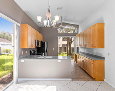 15250 Sw 49th Court - Photo Thumbnail 11
