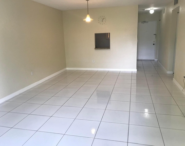 7850 Camino Real - Photo Thumbnail 13