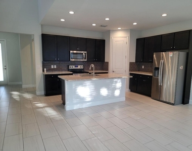 9044 Kingsmoor Way - Photo Thumbnail 1