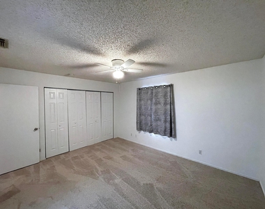 2819 Stoneway Lane - Photo Thumbnail 11