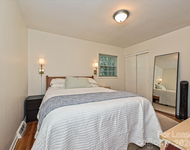 4730 Crestmont Drive - Photo Thumbnail 19