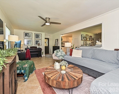 4730 Crestmont Drive - Photo Thumbnail 9