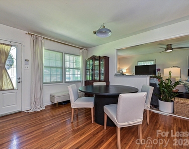 4730 Crestmont Drive - Photo Thumbnail 5