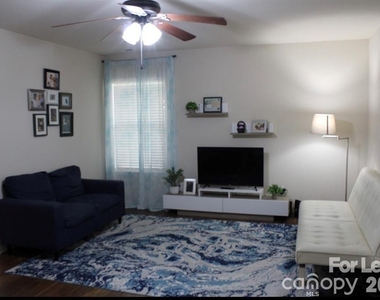 6125 Kilchurn Drive - Photo Thumbnail 11