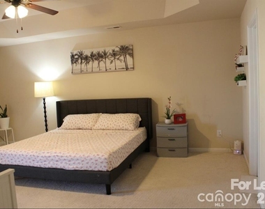 6125 Kilchurn Drive - Photo Thumbnail 20