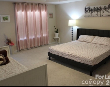 6125 Kilchurn Drive - Photo Thumbnail 21