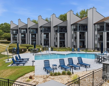 18841 Vineyard Point Lane - Photo Thumbnail 25