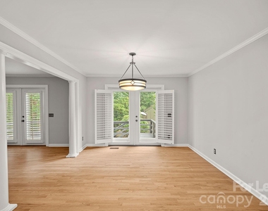 3 Turtle Lane - Photo Thumbnail 8