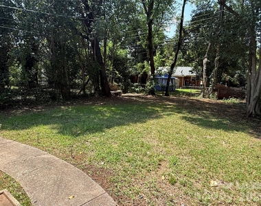 3721 Driftwood Drive - Photo Thumbnail 13