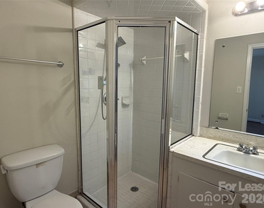 3721 Driftwood Drive - Photo Thumbnail 11