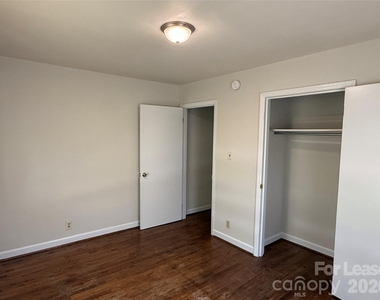 3721 Driftwood Drive - Photo Thumbnail 9