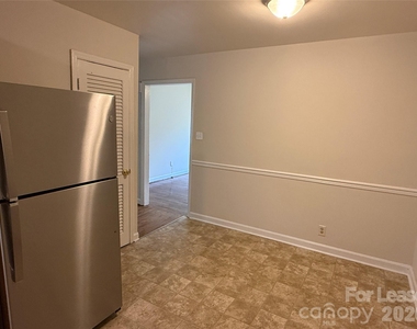 3721 Driftwood Drive - Photo Thumbnail 3