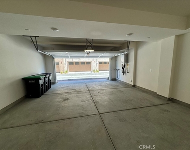 28094 Melrose Drive - Photo Thumbnail 23