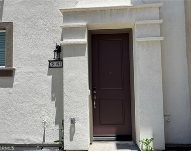 28094 Melrose Drive - Photo Thumbnail 1