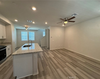 28094 Melrose Drive - Photo Thumbnail 23