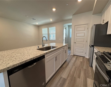 28094 Melrose Drive - Photo Thumbnail 19