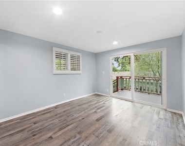 483 Sturtevant Drive - Photo Thumbnail 19