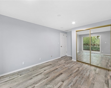 483 Sturtevant Drive - Photo Thumbnail 20