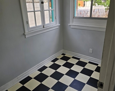 615 S Columbus Avenue - Photo Thumbnail 6