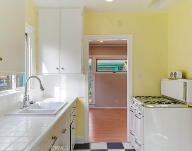 615 S Columbus Avenue - Photo Thumbnail 10