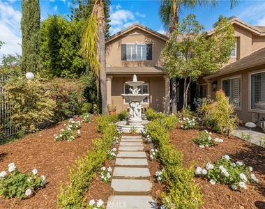 20871 Betron Street - Photo Thumbnail 3