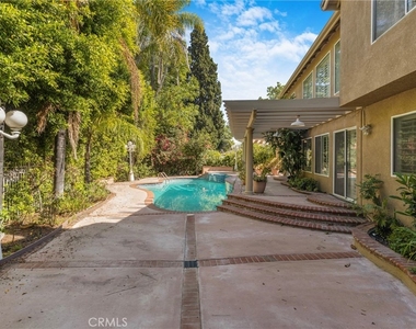 20871 Betron Street - Photo Thumbnail 35