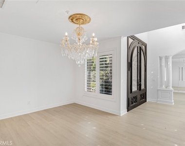 20871 Betron Street - Photo Thumbnail 13
