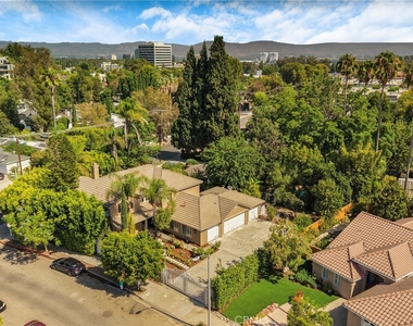20871 Betron Street - Photo Thumbnail 45