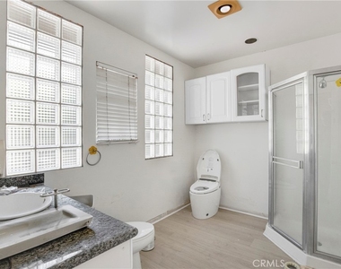20871 Betron Street - Photo Thumbnail 31