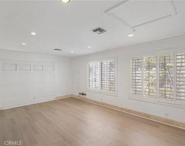 20871 Betron Street - Photo Thumbnail 30