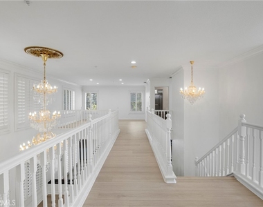 20871 Betron Street - Photo Thumbnail 24