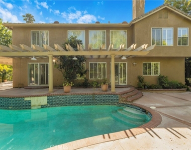 20871 Betron Street - Photo Thumbnail 34