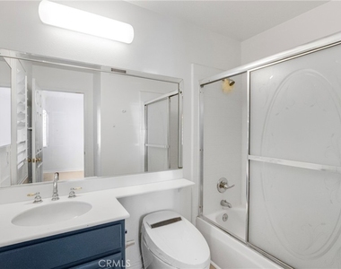 20871 Betron Street - Photo Thumbnail 15