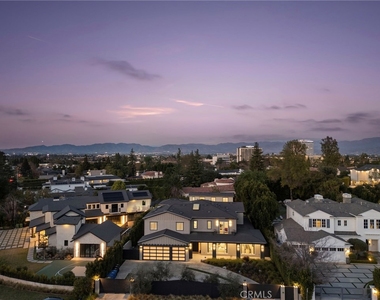 15547 Valley Vista Boulevard - Photo Thumbnail 59