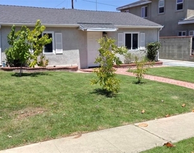 2507 184th Street - Photo Thumbnail 1