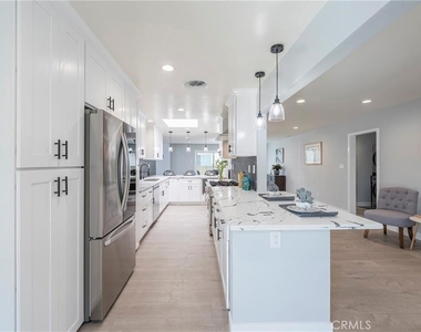 5130 Carmelynn Street - Photo Thumbnail 15