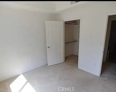 629 Traction Avenue - Photo Thumbnail 8