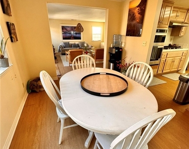 2219 Gates - Photo Thumbnail 16