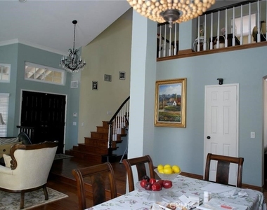 1854 Brooke - Photo Thumbnail 13