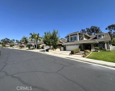 1854 Brooke - Photo Thumbnail 2