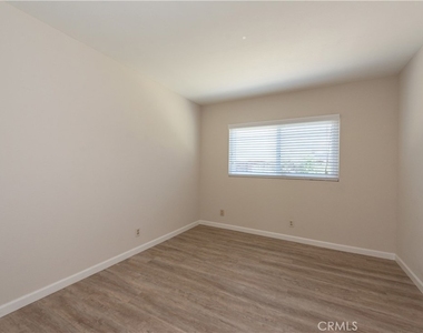 11 Bragg - Photo Thumbnail 9