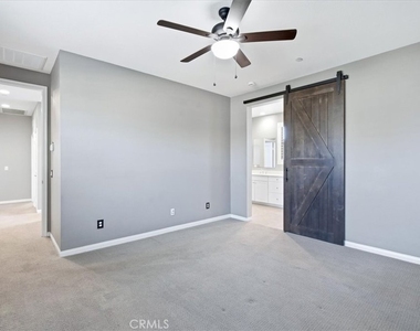 35 Lomada - Photo Thumbnail 27