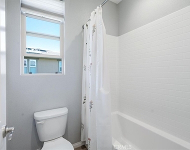 35 Lomada - Photo Thumbnail 22