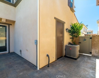 35 Lomada - Photo Thumbnail 39